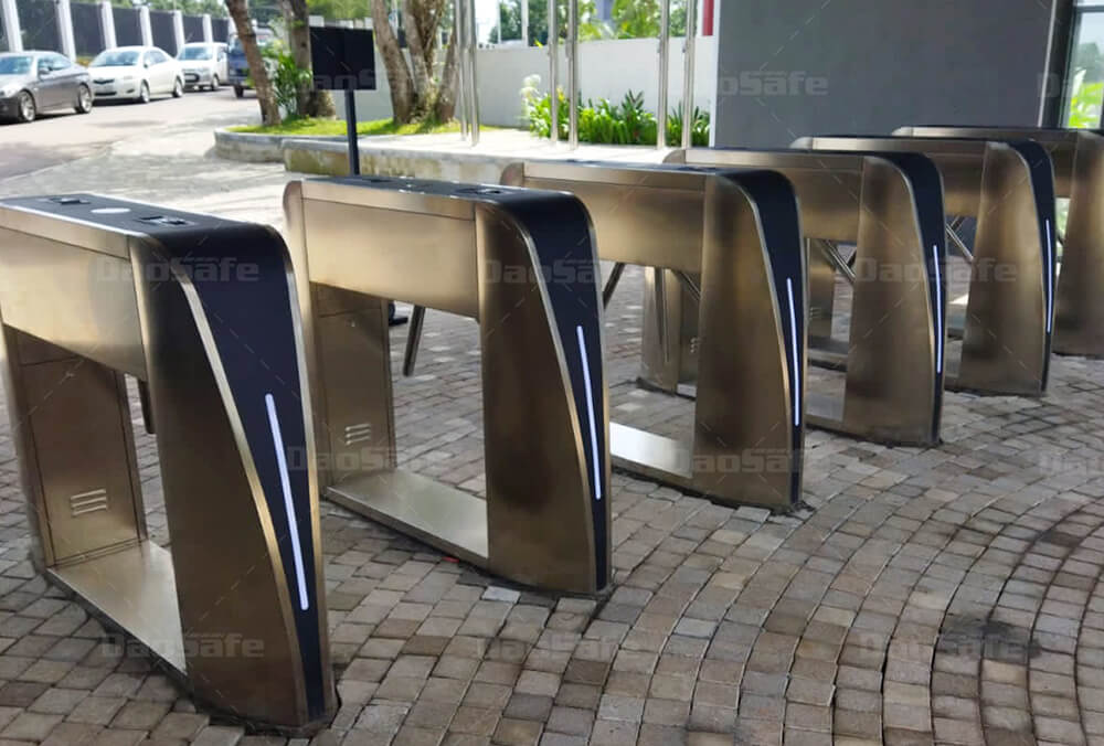 DS1000 Tripod Turnstile in Sri Lanka School-3